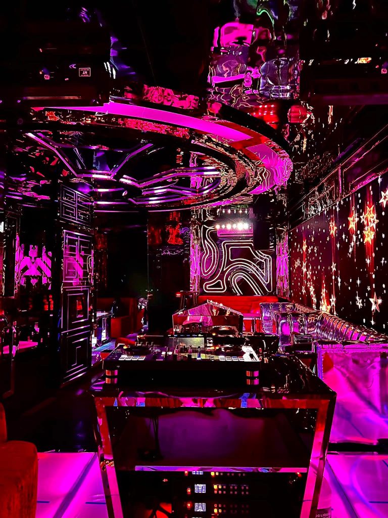 Bar Volume Club số 10 ngõ 63 Lê Đức Thọ Nam Từ Liêm Hà Nội 0934637776