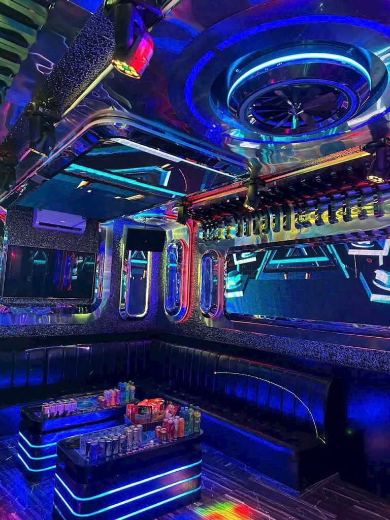 địa điểm {{ 24h }} Đặt Phòng Karaoke Phố Liên Trì Hoàn Kiếm Hà Nội, Karaoke Phú Hương (KTV Phú Hương) 18 Liên Trì, Karaoke Đường Liên Trì ( Địa điểm Karaoke tại Liên Trì ) 0934637776
