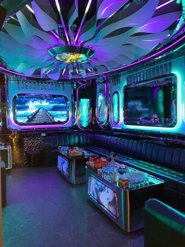 địa điểm {{ 24h }} Đặt Phòng Karaoke Phố Đồng Me, Karaoke Đường Đồng Me Nam Từ Liêm Hà Nội, Karaoke Đồng Me Mễ Trì, Karaoke Nam Từ Liêm 0934637776
