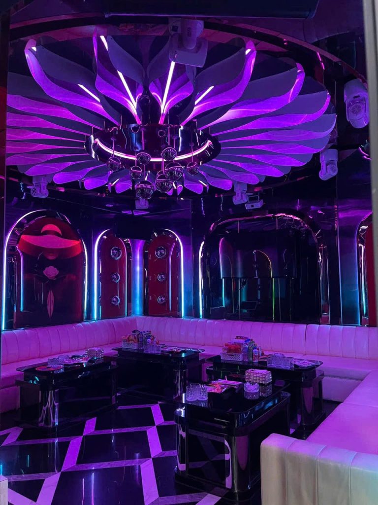 địa điểm {{ 24h }} Đặt Phòng Karaoke Phố Lê Ngọc Hân Hai Bà Trưng Hà Nội, Karaoke Mansion 45 Lê Ngọc Hân Hai Bà Trưng, { Karaoke đường Lê Ngọc Hân Hà Nội } 0934637776