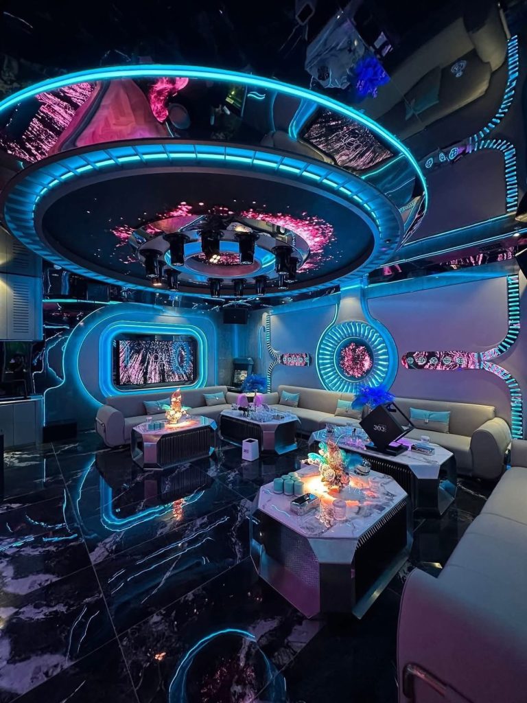 Karaoke Lasvegas Số 1 Nguyễn Khánh Toàn Quan Hoa Cầu Giấy Hà Nội ( Karaoke Đường Nguyễn Khánh Toàn Quan Hoa ) 0949967786