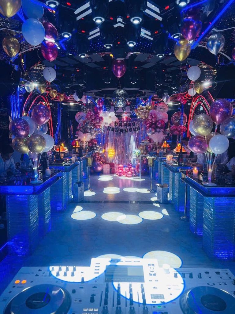 địa điểm {{ 24h }} Karaoke 5 Sao 96 Thái Thịnh ( Cạnh nhà hàng Vạn Hoa ) Đống Đa Hà Nội, 5 sao Thái Thịnh Karaoke ( quán karaoke thái thịnh ) 0934637776