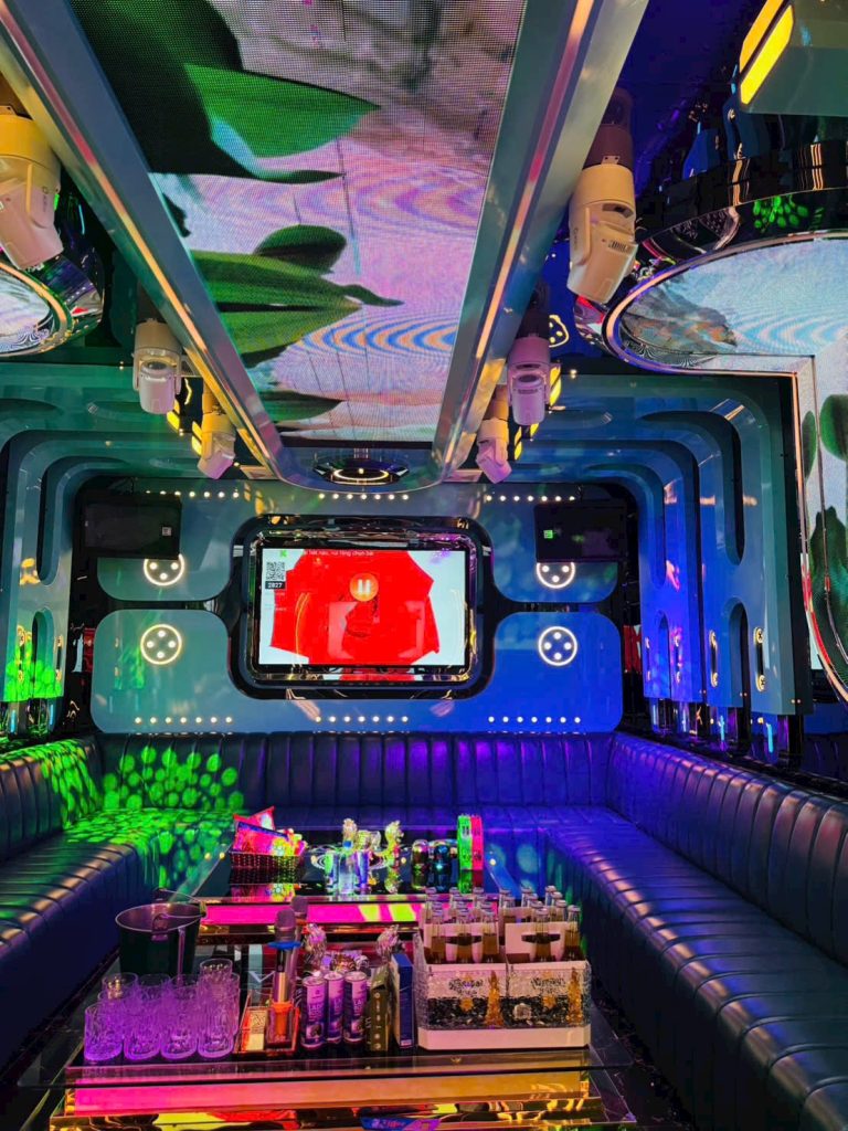 {{ Club 24h }} Karaoke A25 Eagle 60 Thợ Nhuộm Hàng Bông Hoàn Kiếm Hà Nội ( Karaoke Eagle 60 Thợ Nhuộm ) 0934637776