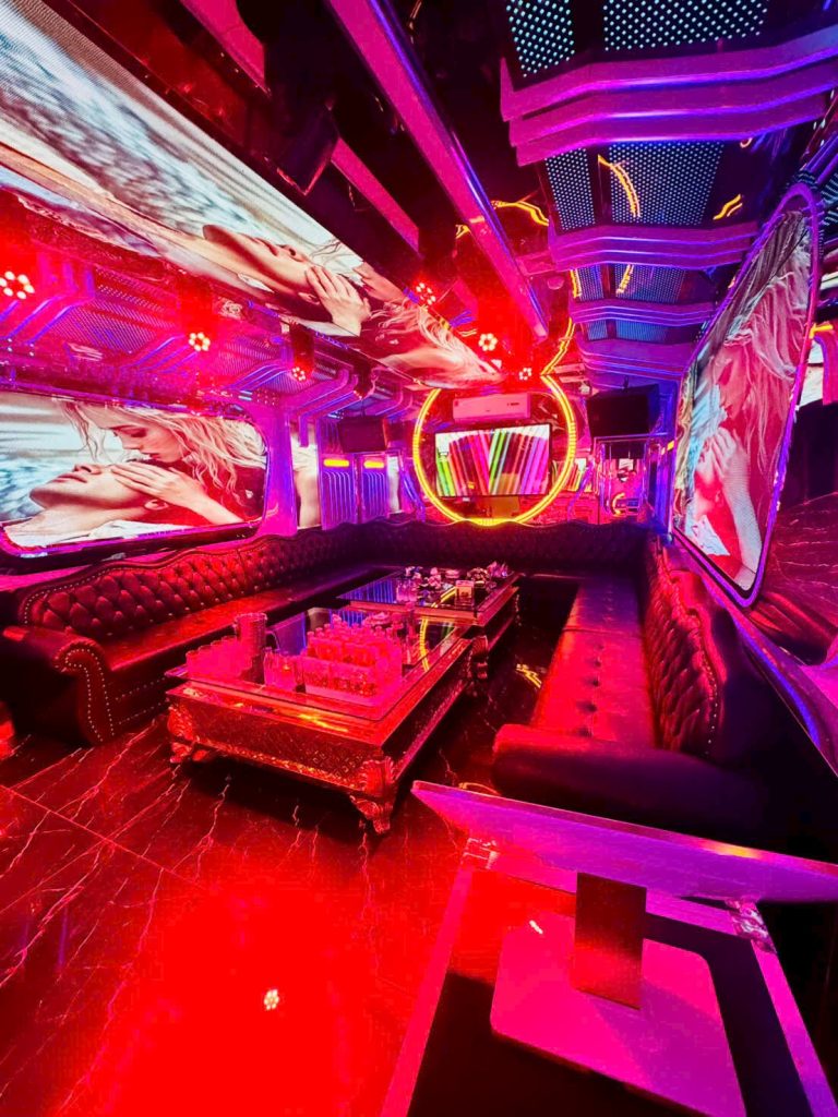Karaoke Trống Đồng 113 Cầu Diễn Nam Từ Liêm Hà Nội Đây là địa điểm lý tưởng cho các buổi tiệc sự kiện 0933865553
