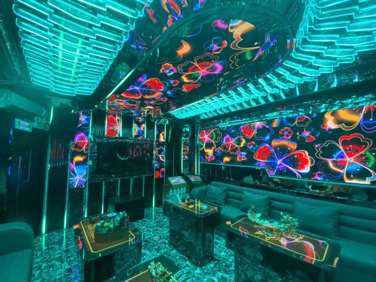 Quán Karaoke Galaxy KTV 116 Trần Duy Hưng Yên Hòa Hà Nội Nổi bật âm thanh tốt và dịch vụ chu đáo