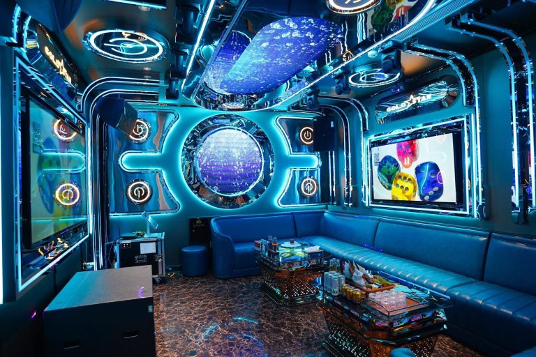 Karaoke Q7 KTV 24 Phố Đỗ Quang Trung Hòa Cầu Giấy Hà Nội âm thanh ánh sáng tốt và giá phòng tầm trung 0949967786