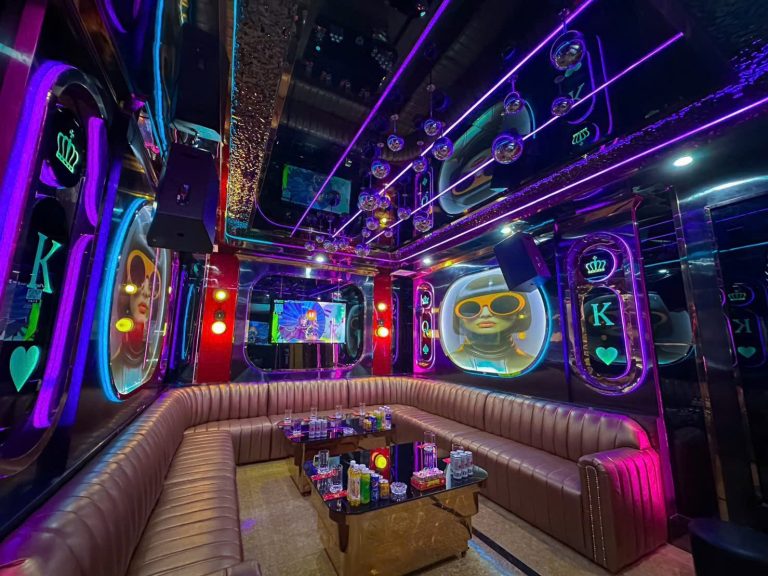 G8 Club Karaoke A18 X4 Khu Tái Định Cư Mai Dịch Cầu Giấy Hà Nội vũ trụ ăn chơi về đêm thiên đường giải trí khi mặt trời tắt 0933865553