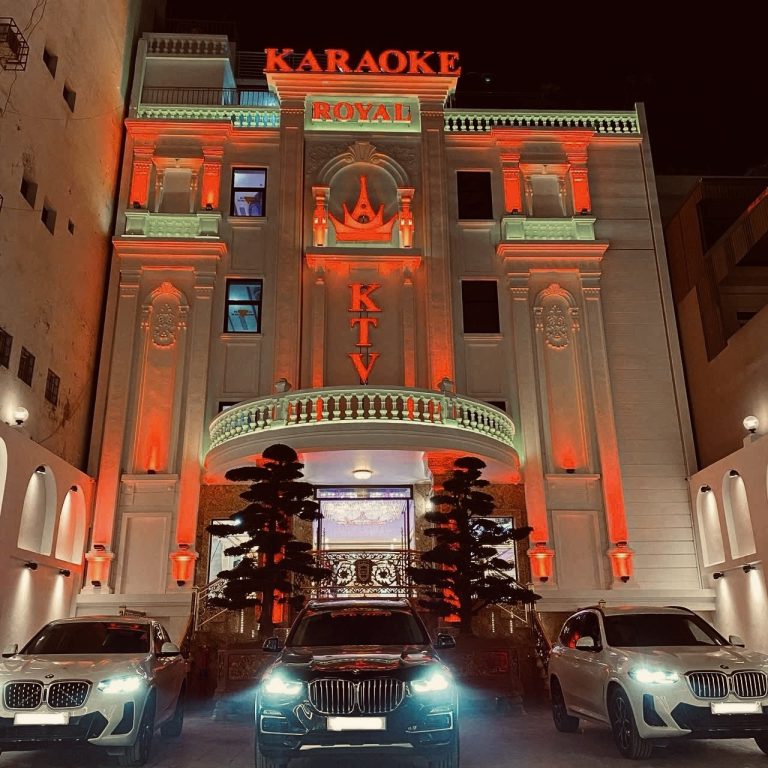 ROYAL CLUB { KTV } Karaoke 97 Cầu Giấy Láng Thượng Ba Đình Hà Nội 精致、优雅、宏伟、奢华 sang trọng và hiện đại bậc nhất khu vực Cầu Giấy