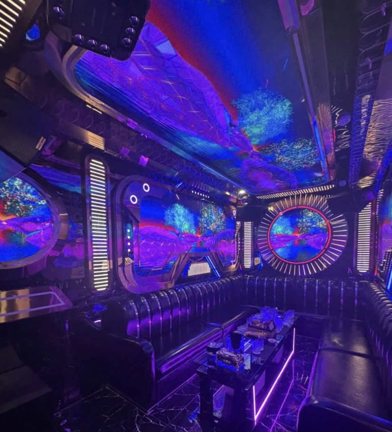 Quán VPOP Club KARAOKE VPOP 50 TRUNG HOÀ Cầu Giấy Hà Nội thiết kế đẳng cấp âm thanh nhập khẩu và dịch vụ chuyên nghiệp