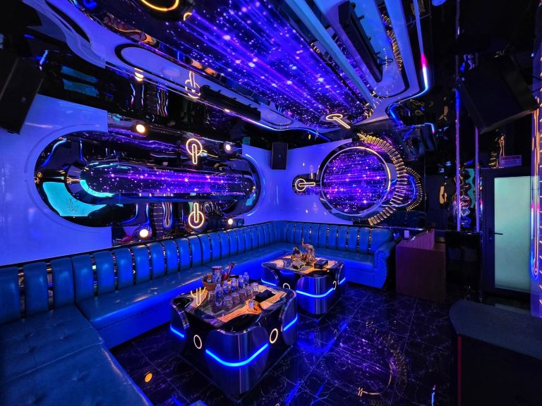Karaoke Family Văn Cao 67 Văn Cao Liễu Giai Ngọc Hà Ba Đình Hà Nội 0949967786