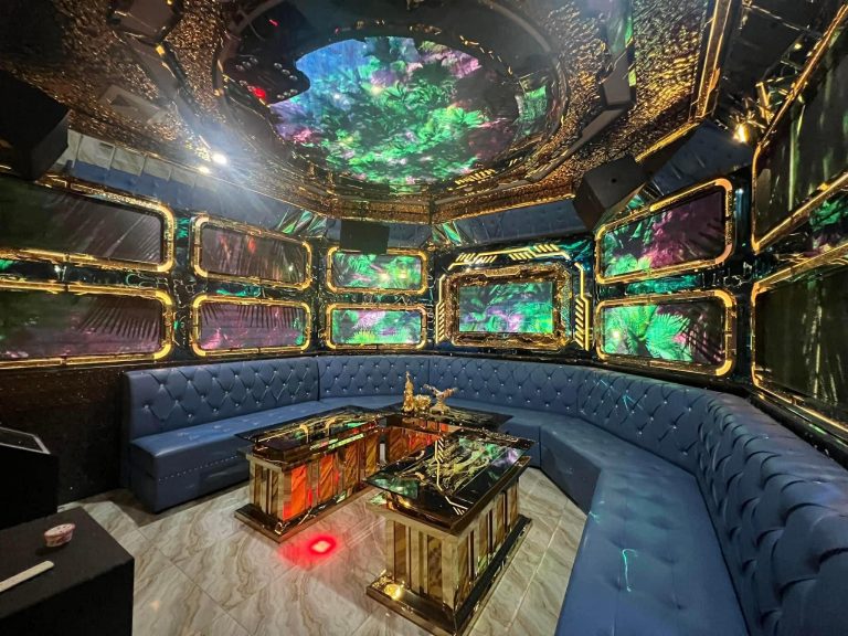 Karaoke ZOZO 12 Phố Trần Kim Xuyến Yên Hòa Hà Nội hát hay như ca sĩ và các phòng VIP thiết kế sang trọng 0933865553