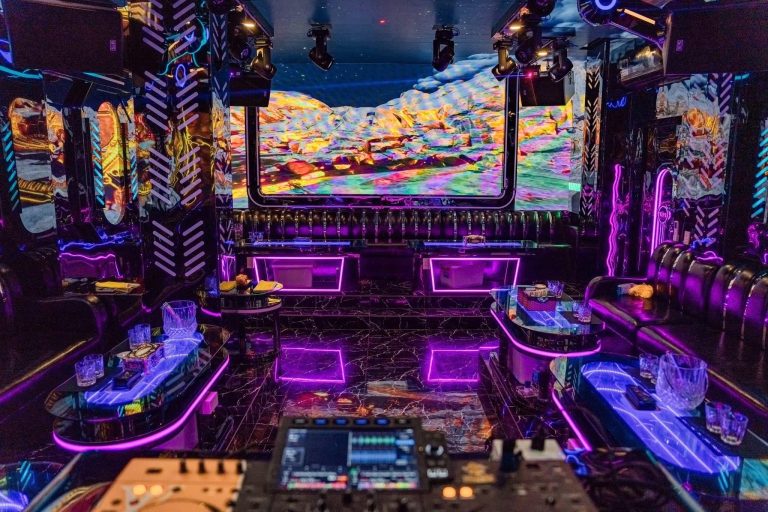 Quán KARAOKE NGHÉ TƯƠI MAI HƯƠNG Ngã 4 Vạn Phúc Vạn Phúc Hà Đông Hà Nội món ăn nhậu truyền thống và hệ thống phòng hát karaoke giải trí 0934637776