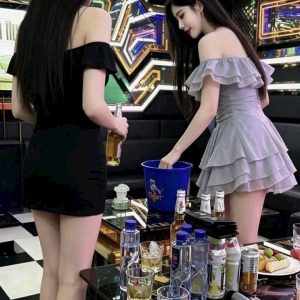 Quán - KARAOKE - Gia Đình - 14 Phan Văn Trị - Tôn Đức Thắng - Đống Đa - Hà Nội 0933865553