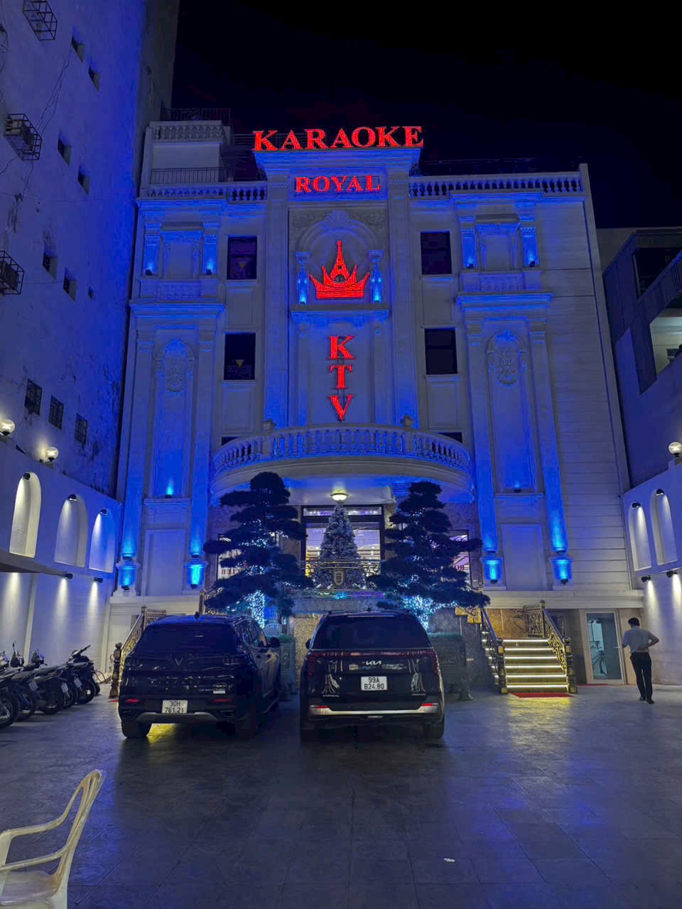 GIẢI TRÍ Quán - ROYAL KTV Club - KARAOKE - 97 CẦU GIẤY - GIẢI TRÍ SỐ 1 - HÀ NỘI 0934637776