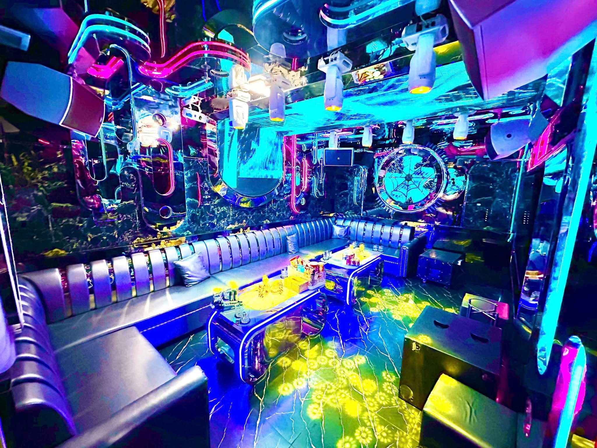 GIẢI TRÍ Quán - KARAOKE - F PLAZA - 159 Triệu Việt Vương - Hai Bà Trưng - Hà Nội - Đặt phòng Hotline: 0934637776