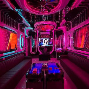 85 NGUYỄN KHANG ROYAL KARAOKE HOÀNG GIA & KTV - 85 NGUYỄN KHANG - Yên Hòa Hà Nội - 0963259599