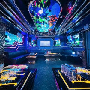 Quán Karaoke King Sài Gòn - 389 Nguyễn Văn Khối - Phường 8 - Quận Gò Vấp - Thông Tây Hội, Hồ Chí Minh - trang trí mang đậm đường nét quý phái theo lối vương giả của hoàng gia Châu Âu