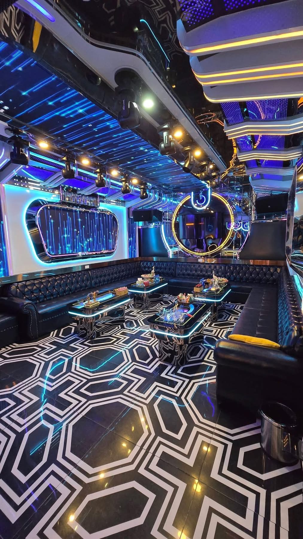 F – PLAZA - KARAOKE & RESTAURANT - 159 Triệu Việt Vương - Hai Bà Trưng - Hà Nội - Đặt phòng ngay để giữ chỗ đẹp 0945907887