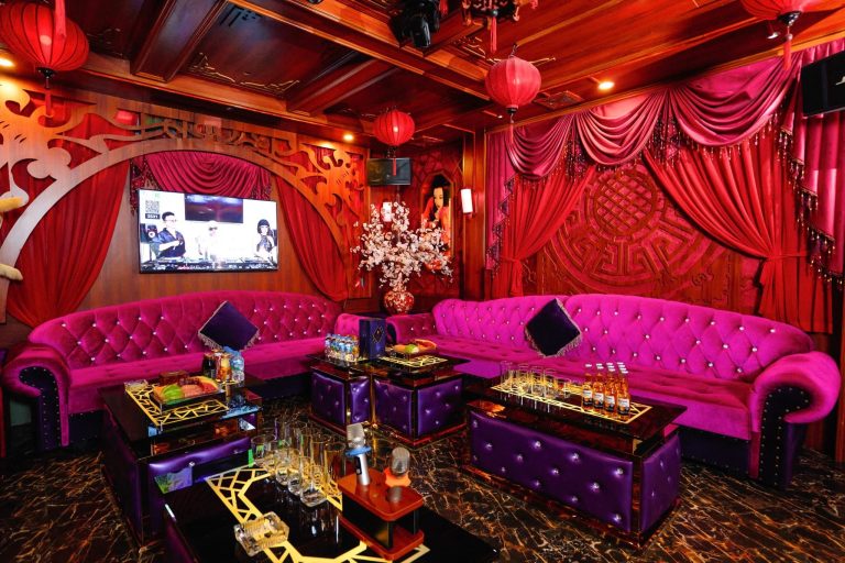 Quán Karaoke Rome, Club – 454 Đường Trần Khát Chân, Phố Huế, Hai Bà Trưng, TP, Hà Nội