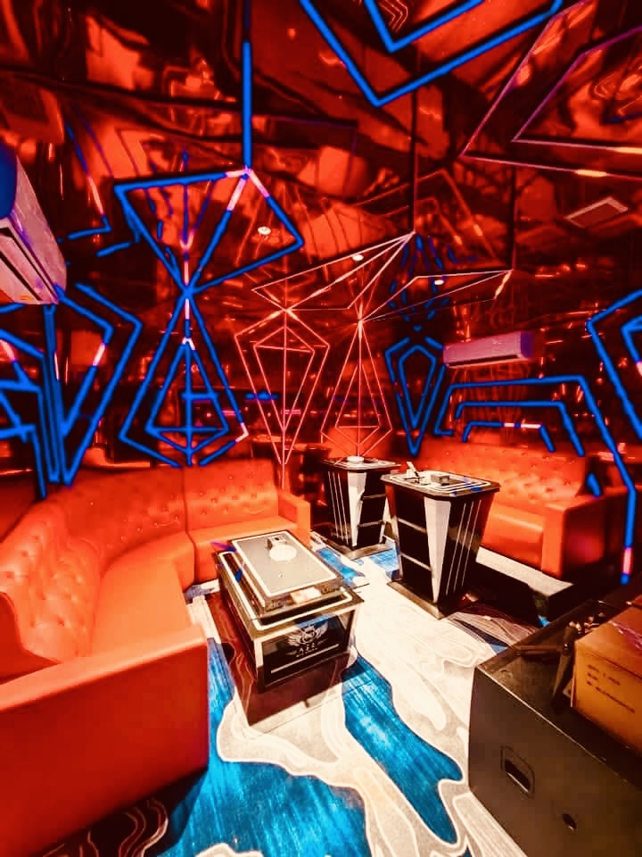 Top One Karaoke, Club, KTV – 168 Ngọc Khánh – Ba Đình, Hà Nội, giờ mở cửa, đặt phòng siêu đẹp, 0934637776