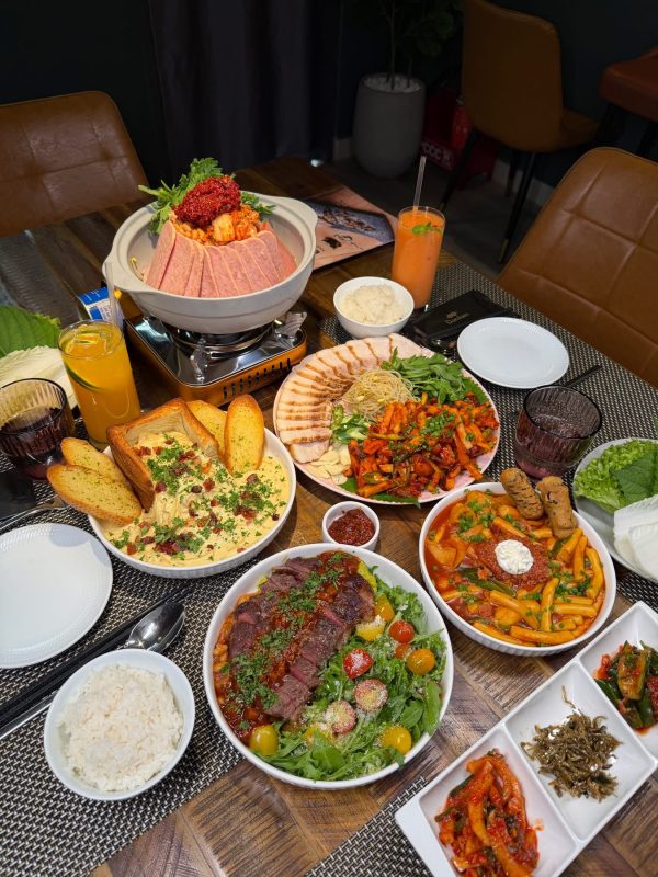Nhà Hàng Lion Sky – 150 Trường Chinh, Đống Đa, Hà Nội, quán karaoke ở gần đây