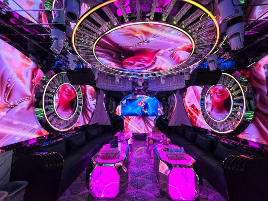 Karaoke Sol - 172 Nguyễn Khánh Toàn, Cầu Giấy, Hà Nội, phong cách kiến trúc lộng lẫy, 0933865553