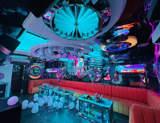 Quán STAR WORLD KARAOKE VIP - 107 Đào Tấn, Ba Đình, Hà Nội, thiết kế trẻ trung, hiện đại,